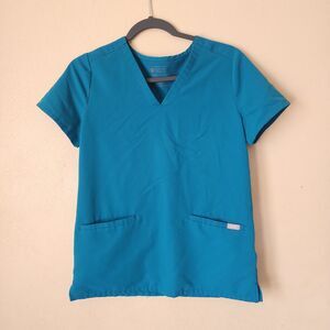 FIGS Pacific Blue Casma Three-Pocket Scrub Top XS Teal Technical Collection